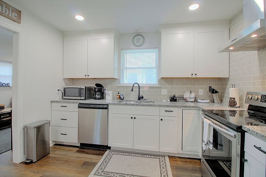 Furnished Finder property 1050357_1 photo 9