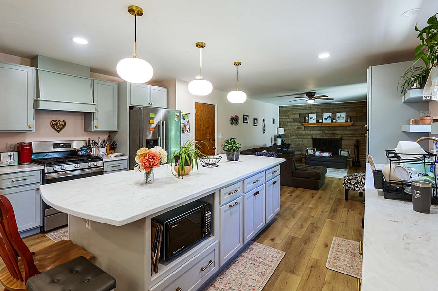 Furnished Finder property 1050371_1 photo 2