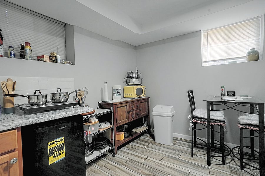 Furnished Finder property 1050373_1 photo 25