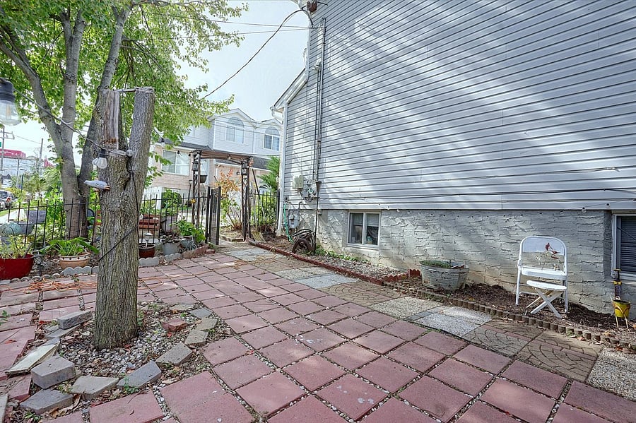 Furnished Finder property 1050373_1 photo 29