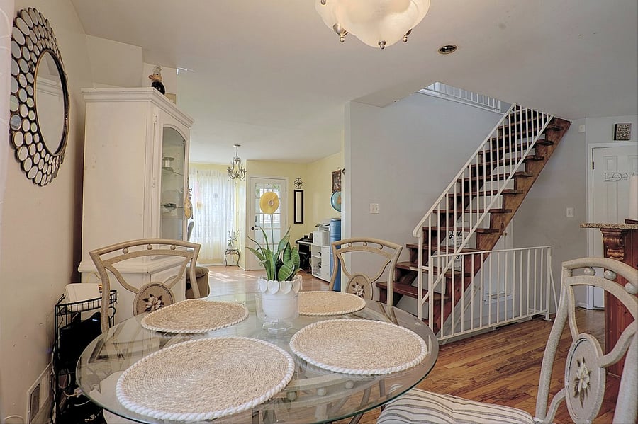Furnished Finder property 1050373_1 photo 9