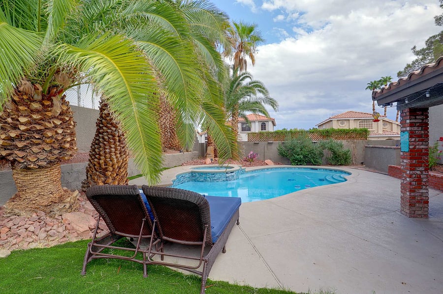 Furnished Finder property 1050374_1 photo 2