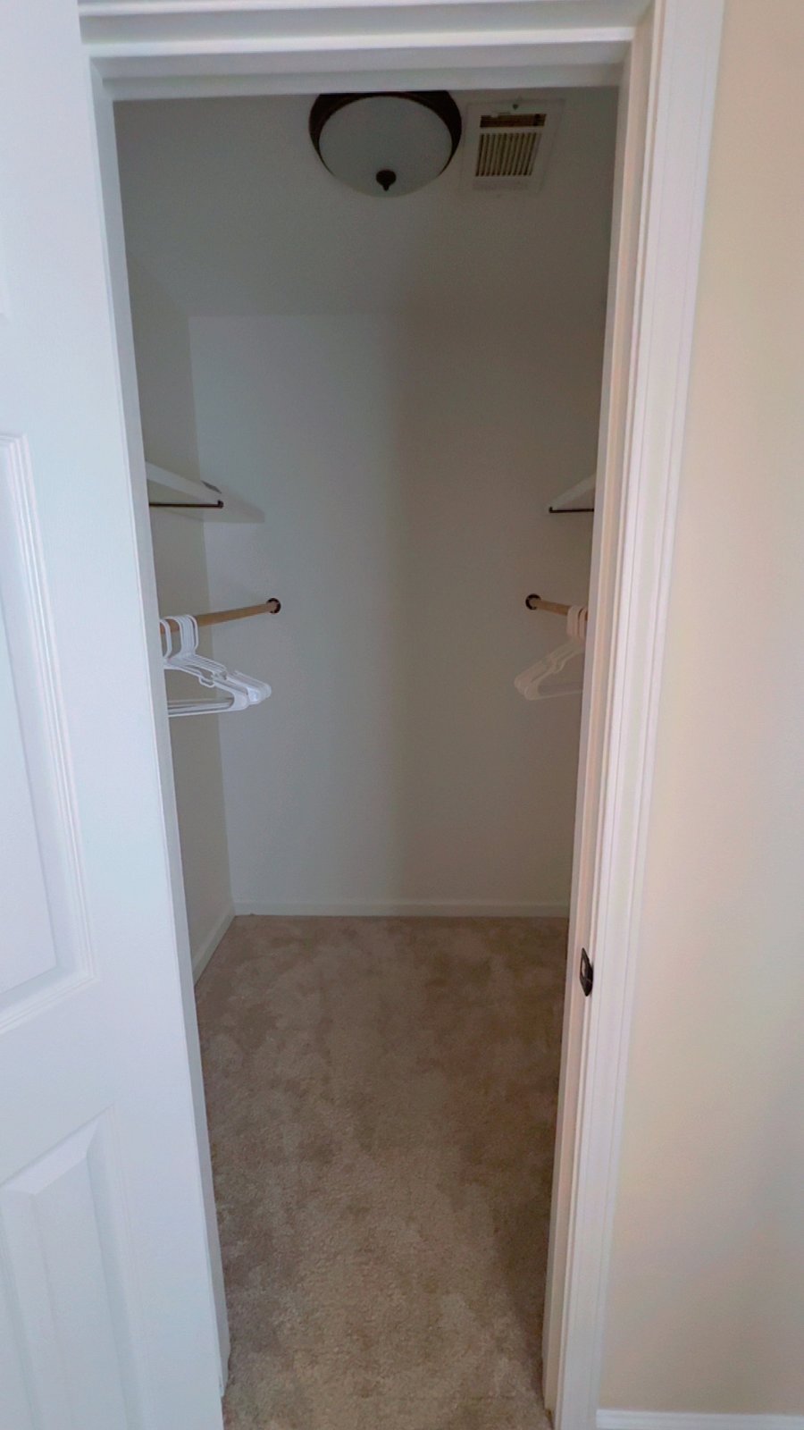 Furnished Finder property 1050410_1 photo 21