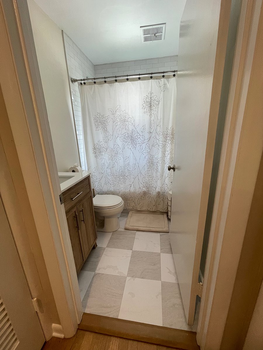 Furnished Finder property 1050427_1 photo 11