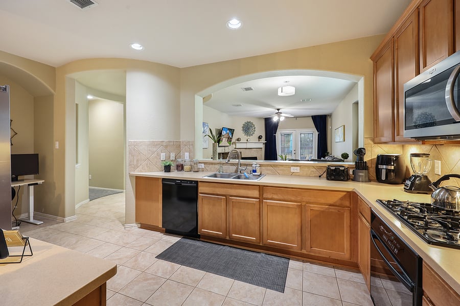 Furnished Finder property 1050435_1 photo 9