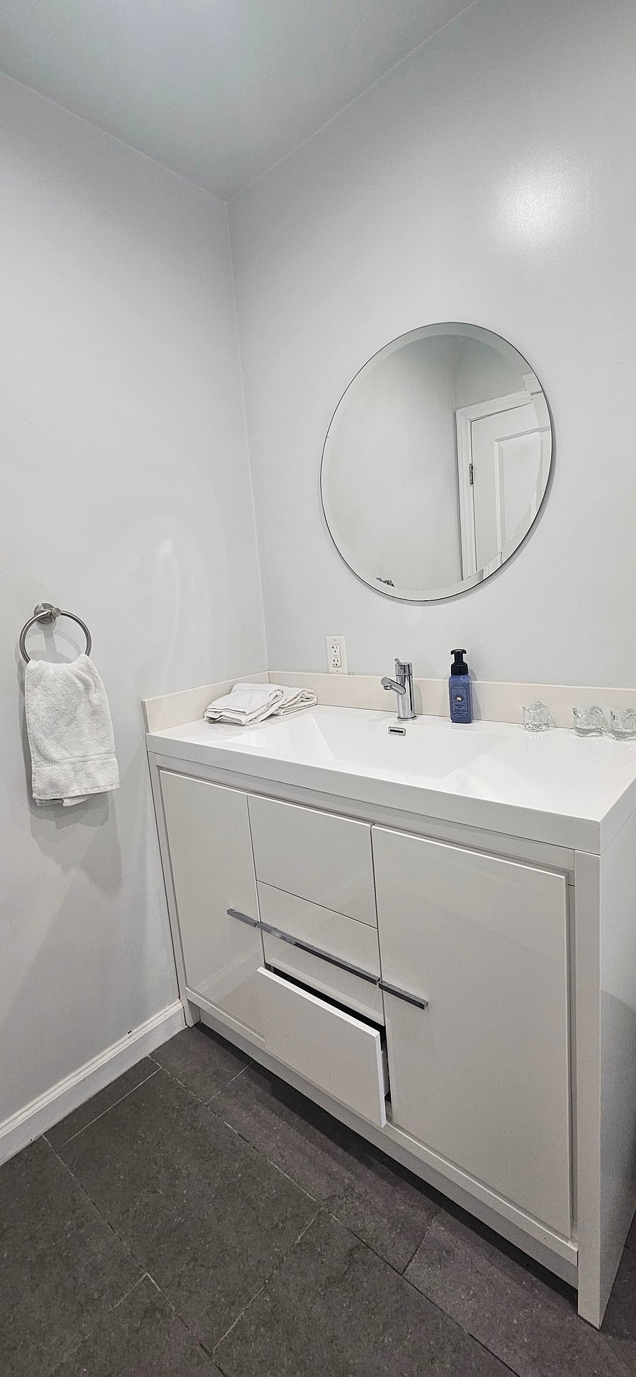 Furnished Finder property 1050439_1 photo 13