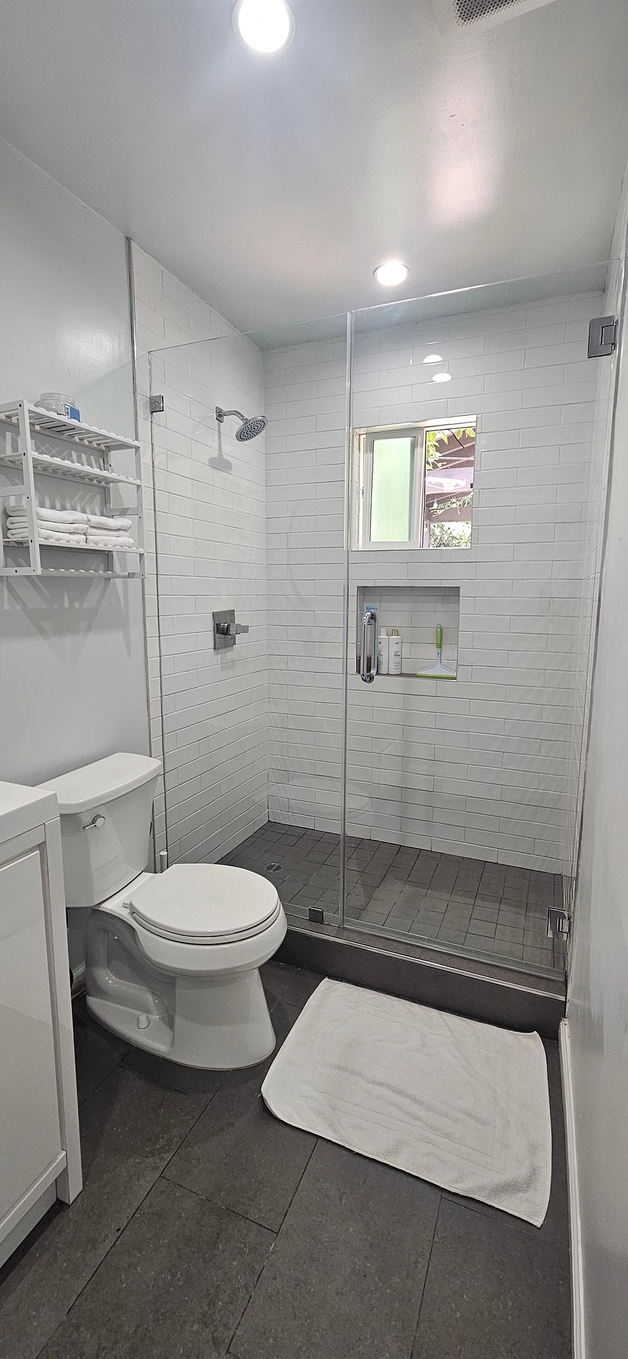 Furnished Finder property 1050439_1 photo 12