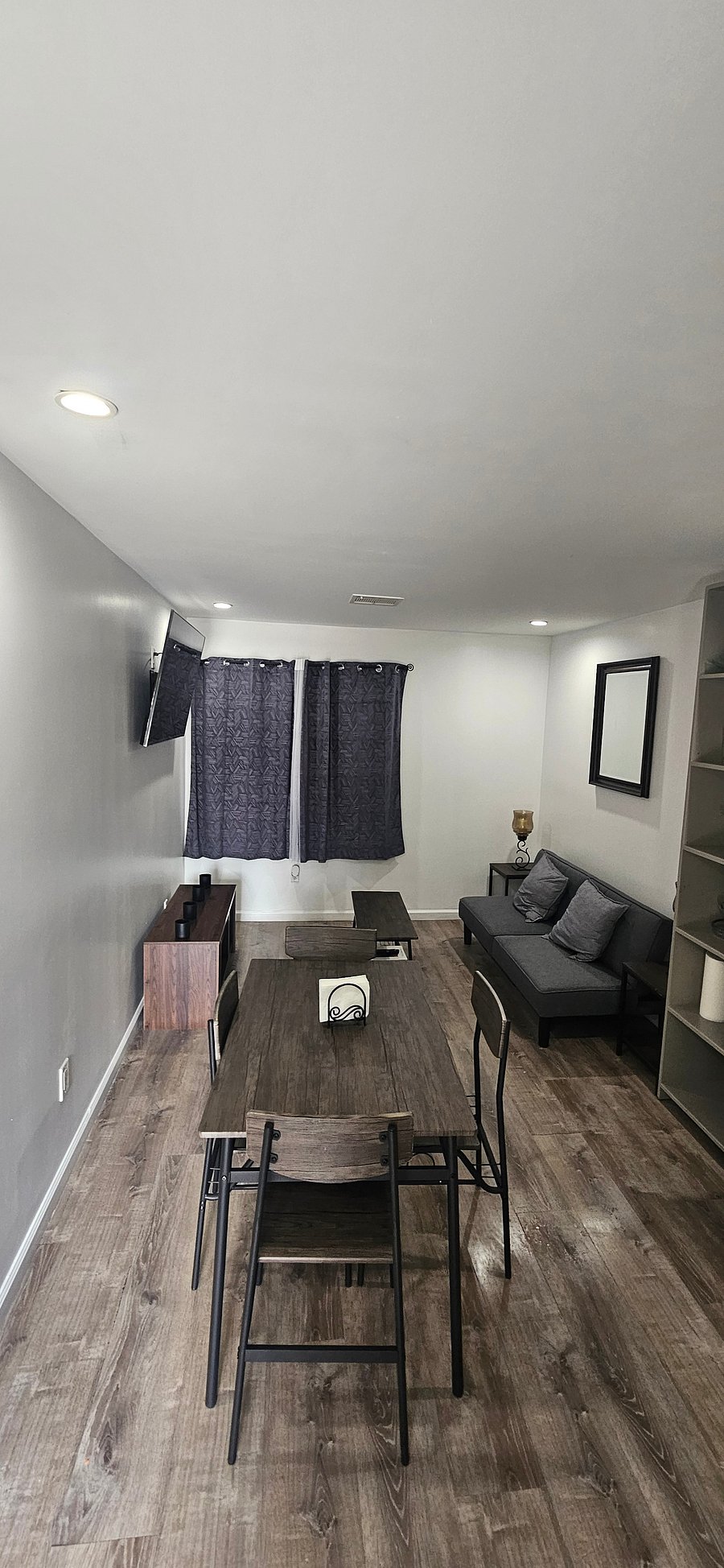 Furnished Finder property 1050439_1 photo 1