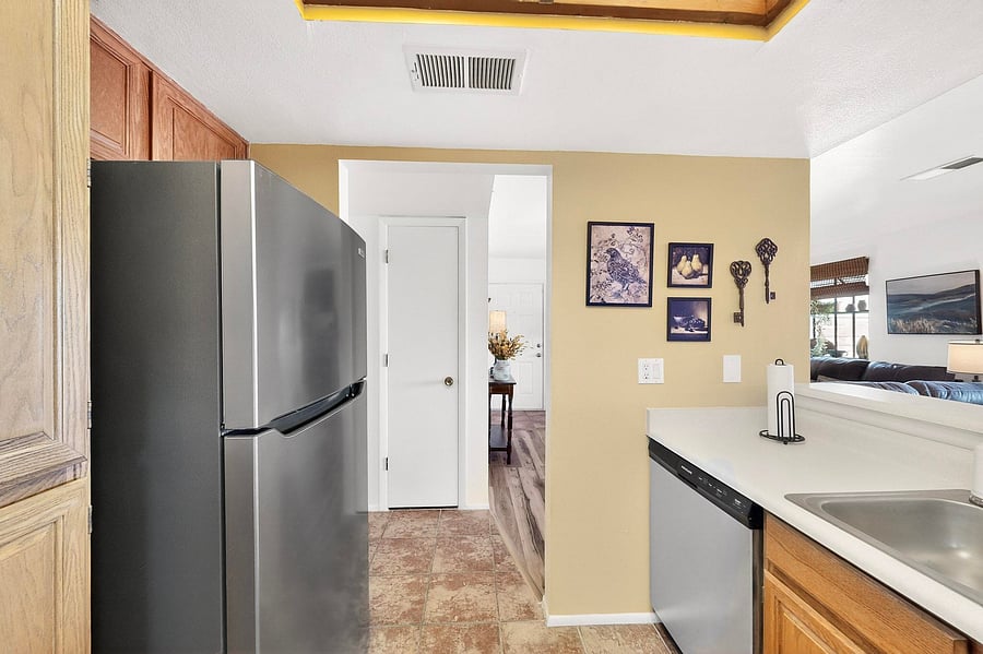 Furnished Finder property 1050476_1 photo 5