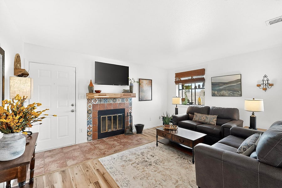 Furnished Finder property 1050476_1 photo 41