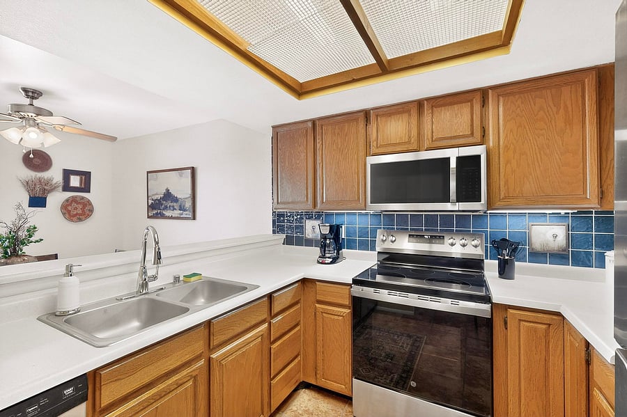 Furnished Finder property 1050476_1 photo 4