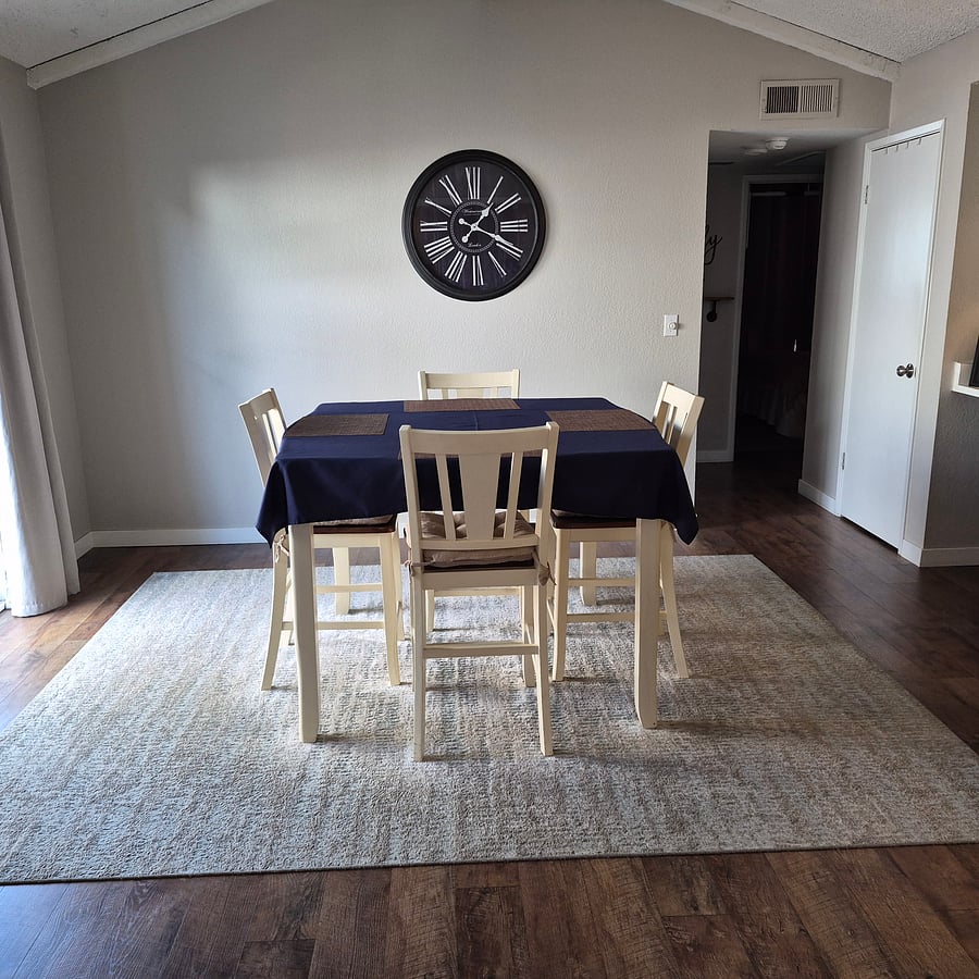 Furnished Finder property 1050478_1 photo 4