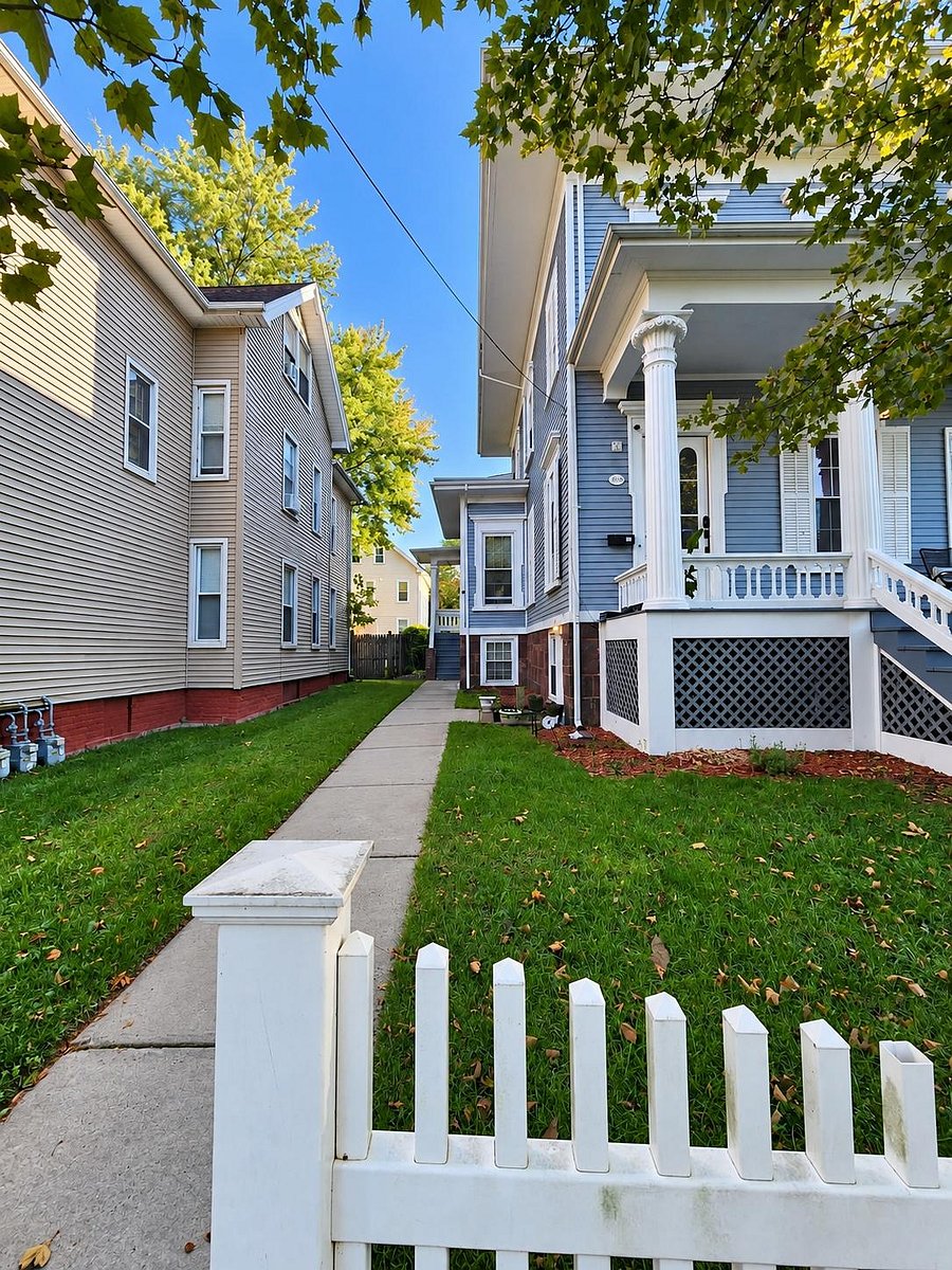 Furnished Finder property 1050497_1 photo 13