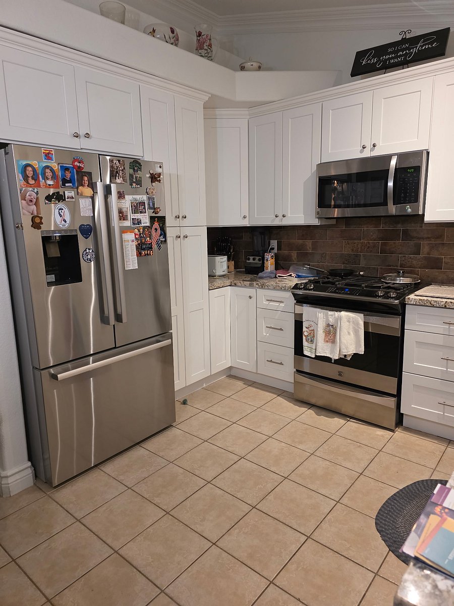 Furnished Finder property 1050498_1 photo 4