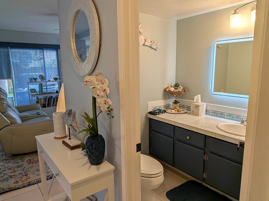 Furnished Finder property 1050505_1 photo 22