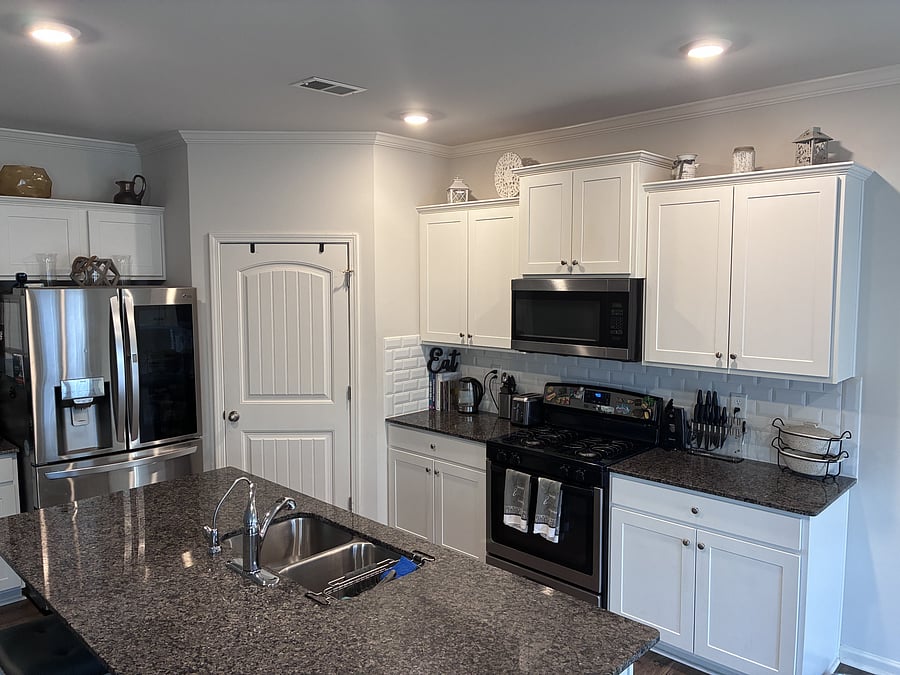 Furnished Finder property 1050509_1 photo 4