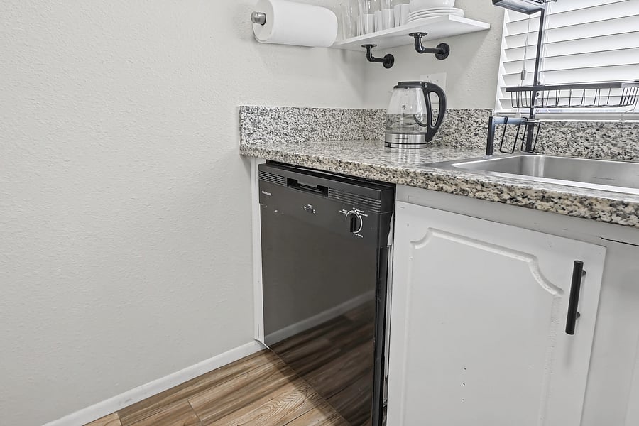 Furnished Finder property 1050515_1 photo 8