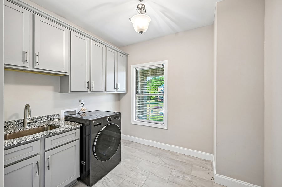 Furnished Finder property 1050553_1 photo 40