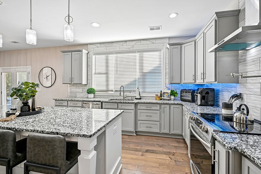 Furnished Finder property 1050553_1 photo 14