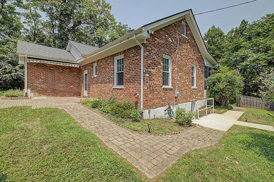 Furnished Finder property 1050561_1 photo 3