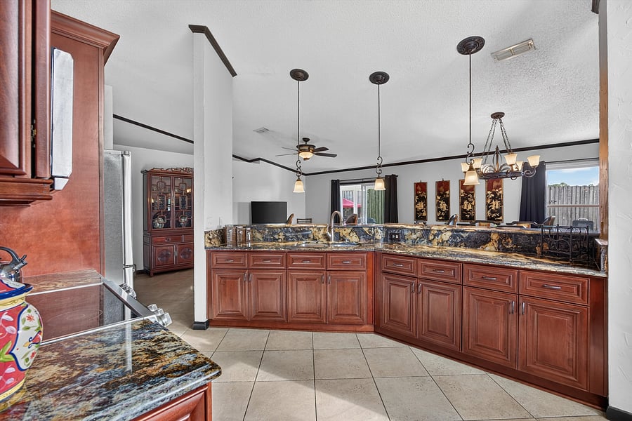 Furnished Finder property 1050571_1 photo 17