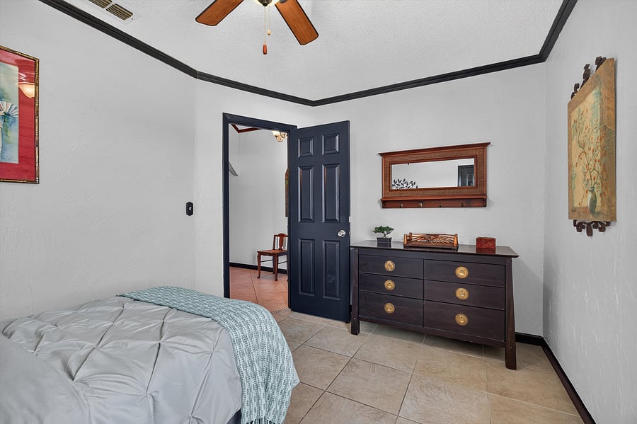 Furnished Finder property 1050571_1 photo 35