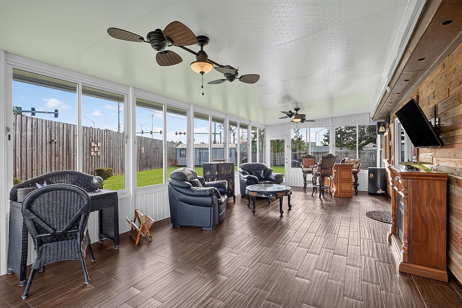 Furnished Finder property 1050571_1 photo 40