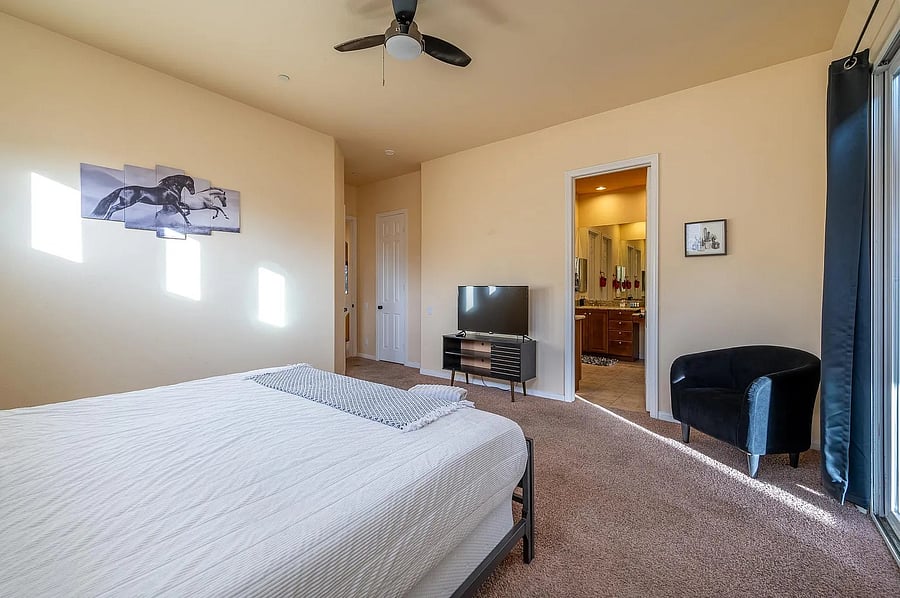 Furnished Finder property 1050572_1 photo 10