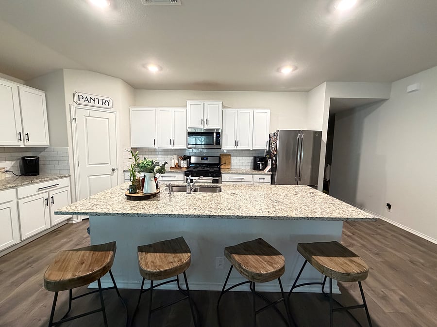 Furnished Finder property 1050579_1 photo 6