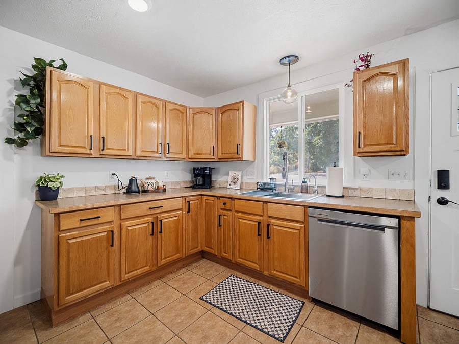 Furnished Finder property 1050581_1 photo 34