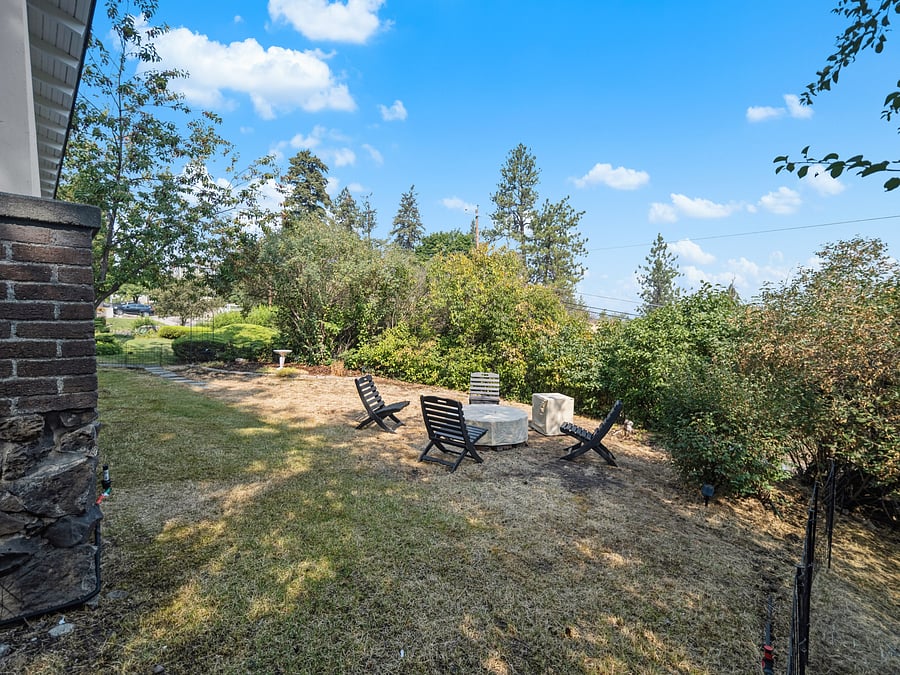 Furnished Finder property 1050581_1 photo 40
