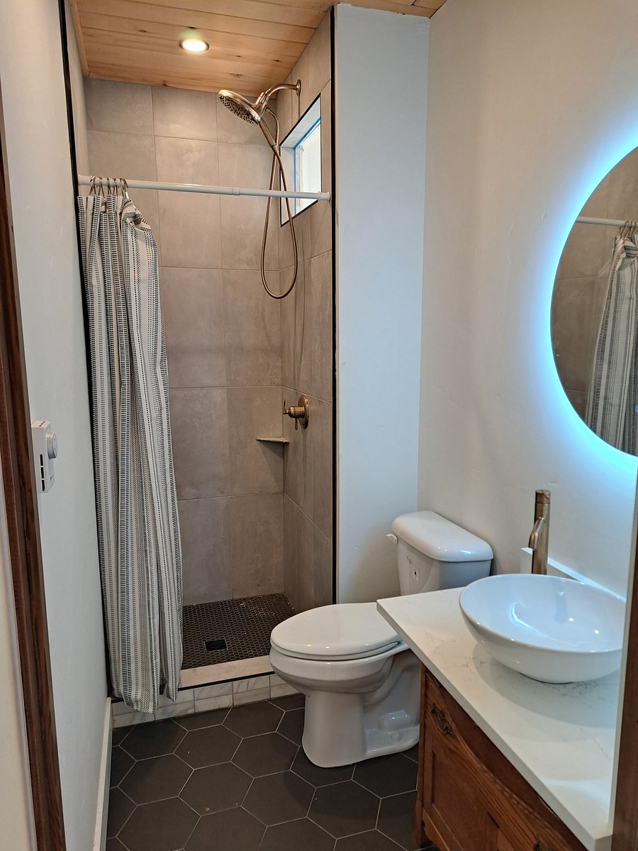 Furnished Finder property 1050596_1 photo 8