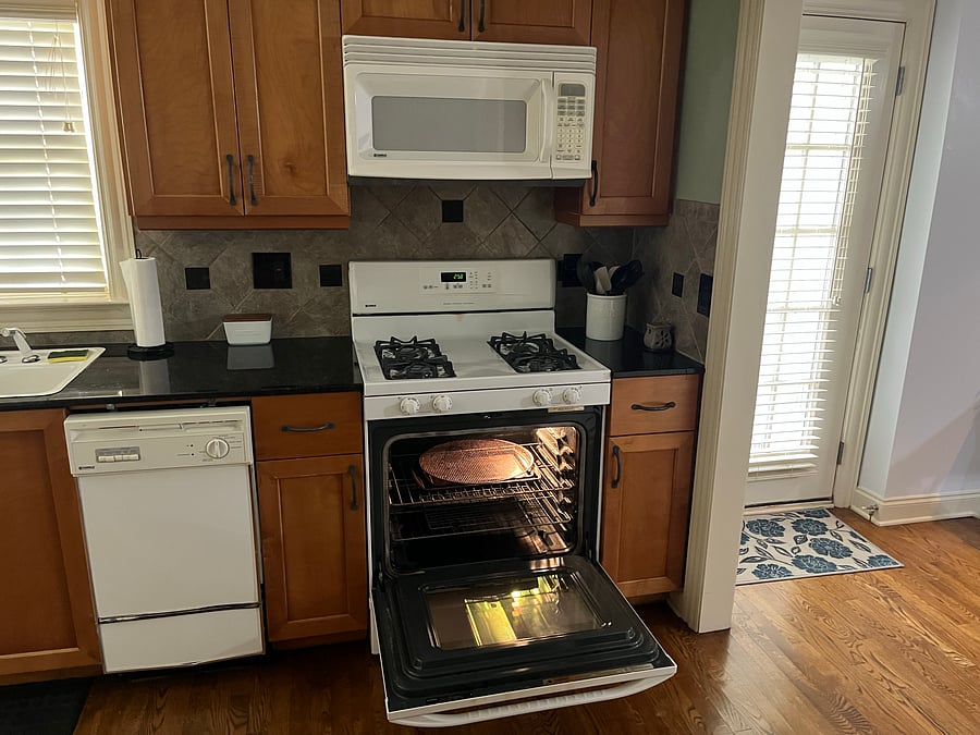 Furnished Finder property 1050598_1 photo 3