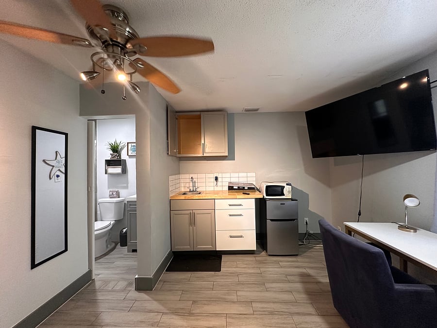 Furnished Finder property 1050619_1 photo 11