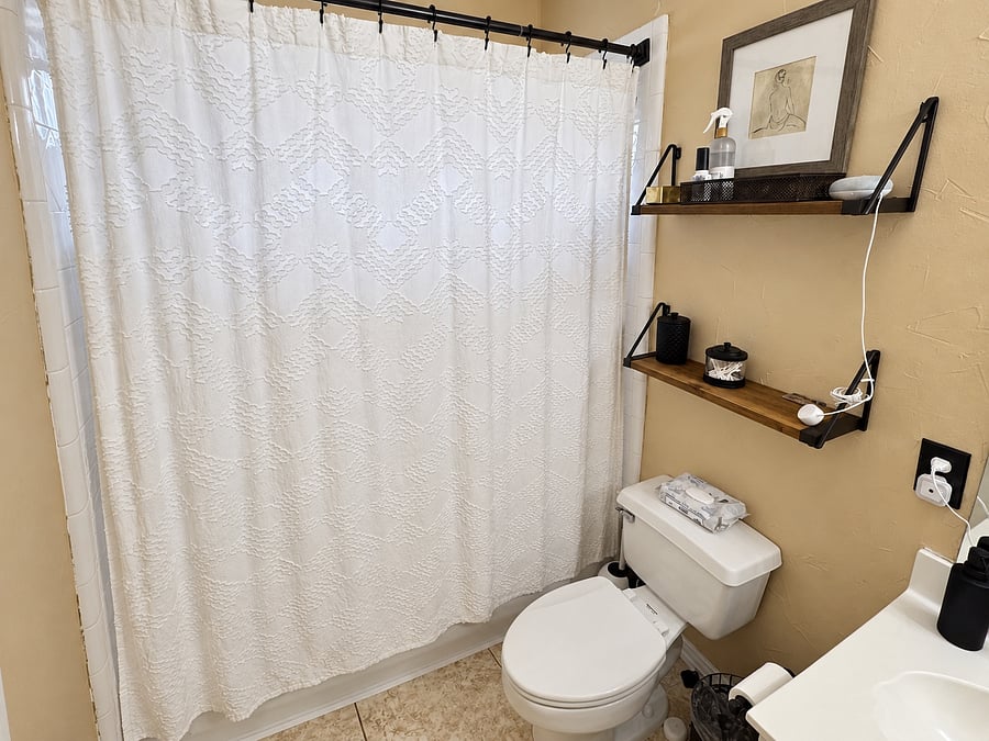 Furnished Finder property 1050620_1 photo 38