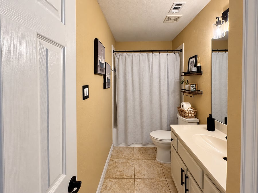 Furnished Finder property 1050620_1 photo 43