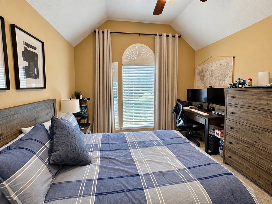 Furnished Finder property 1050620_1 photo 31