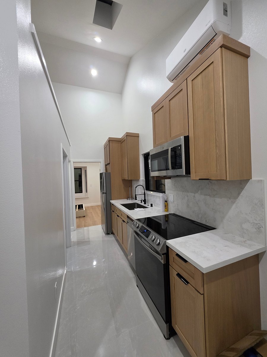 Furnished Finder property 1050623_1 photo 4