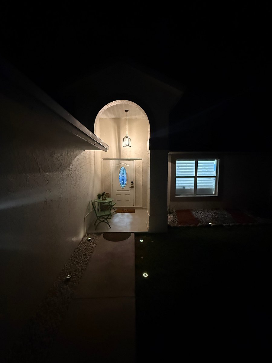 Furnished Finder property 1050637_1 photo 8