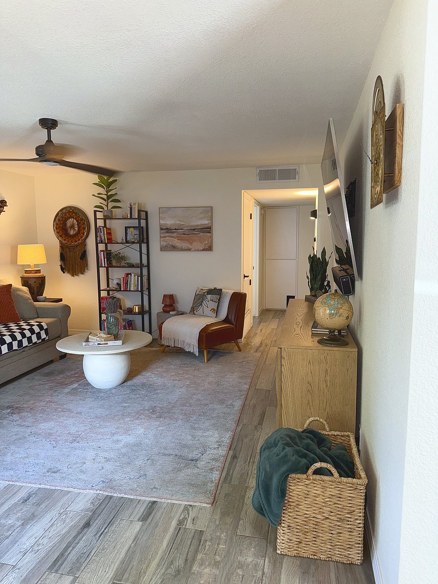 Open, single-level living area