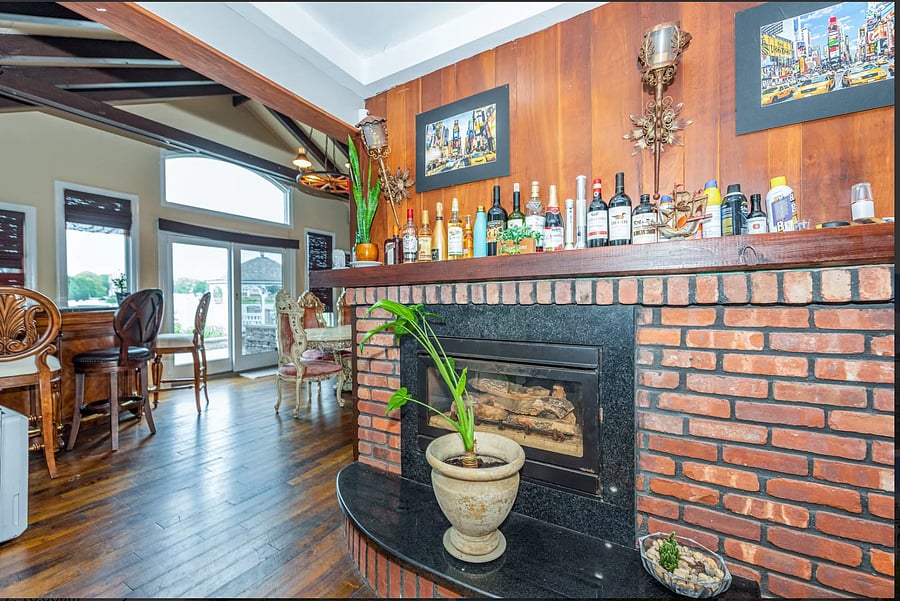 Furnished Finder property 1050648_1 photo 42