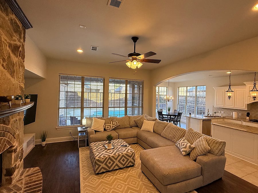 Furnished Finder property 1050651_1 photo 3