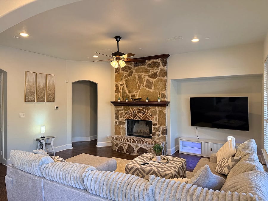Furnished Finder property 1050651_1 photo 4