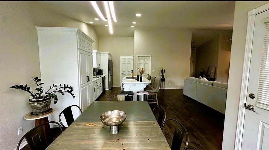 Furnished Finder property 1050654_1 photo 4
