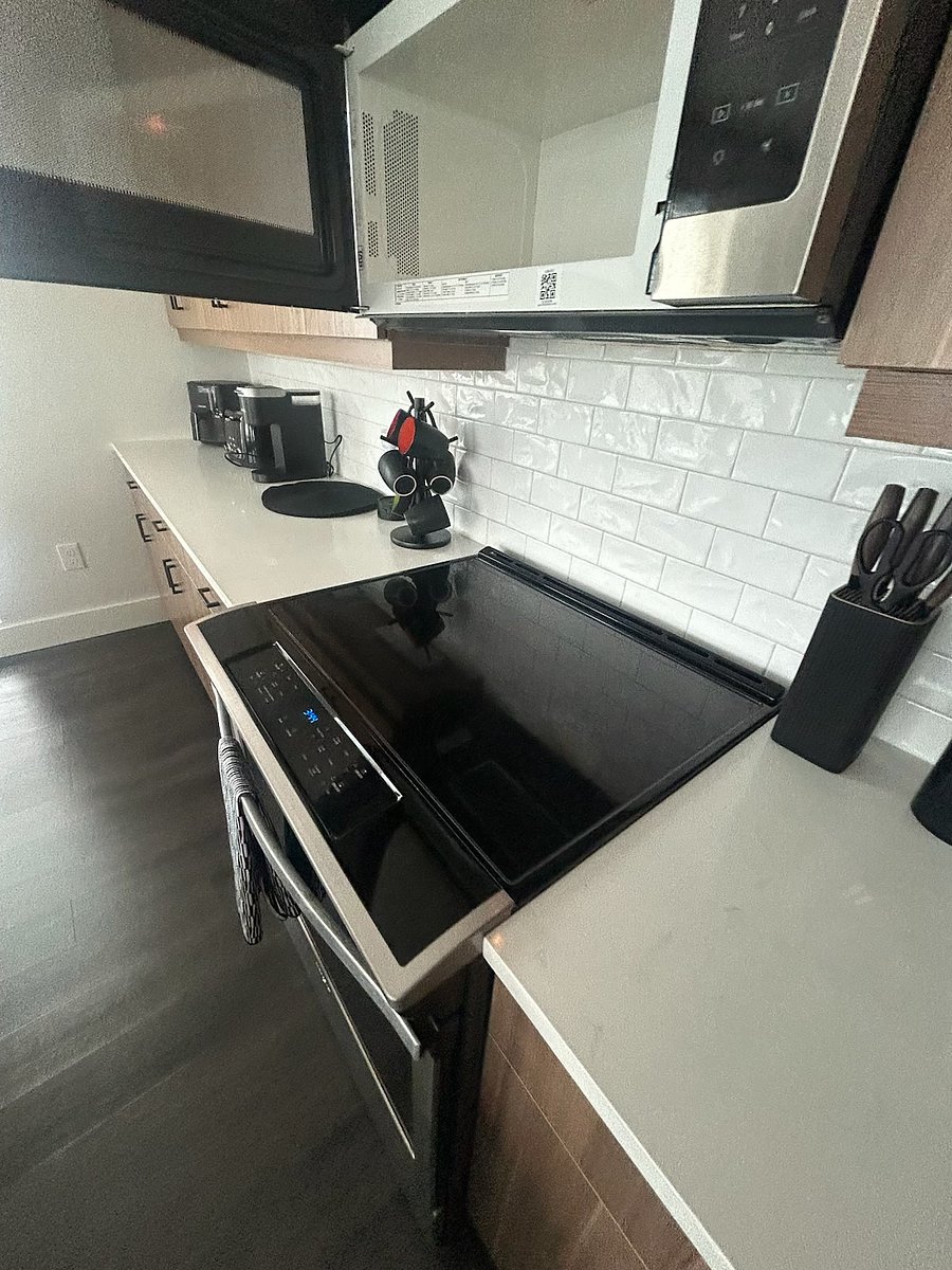 Furnished Finder property 1050658_1 photo 4
