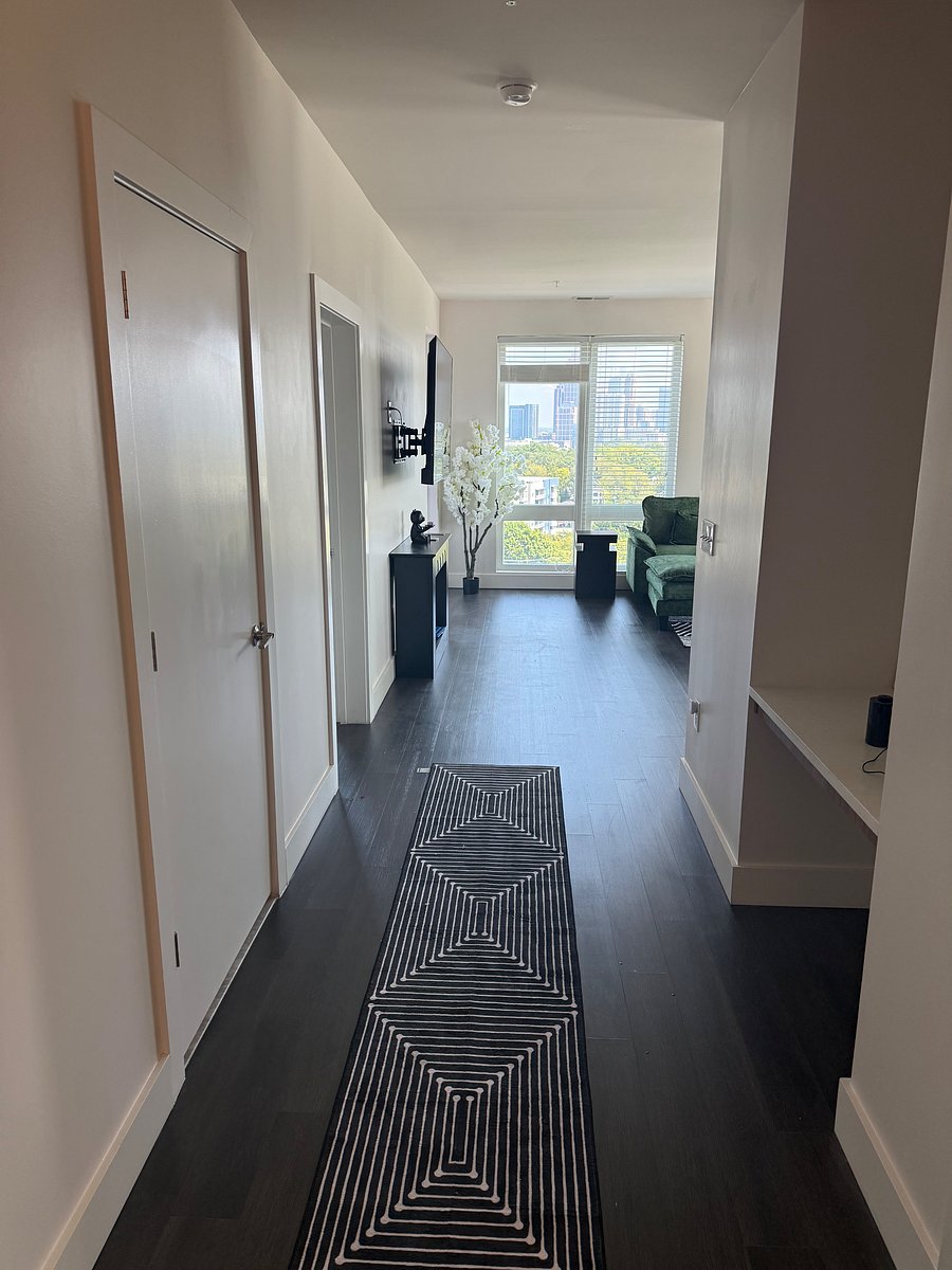 Furnished Finder property 1050658_1 photo 24