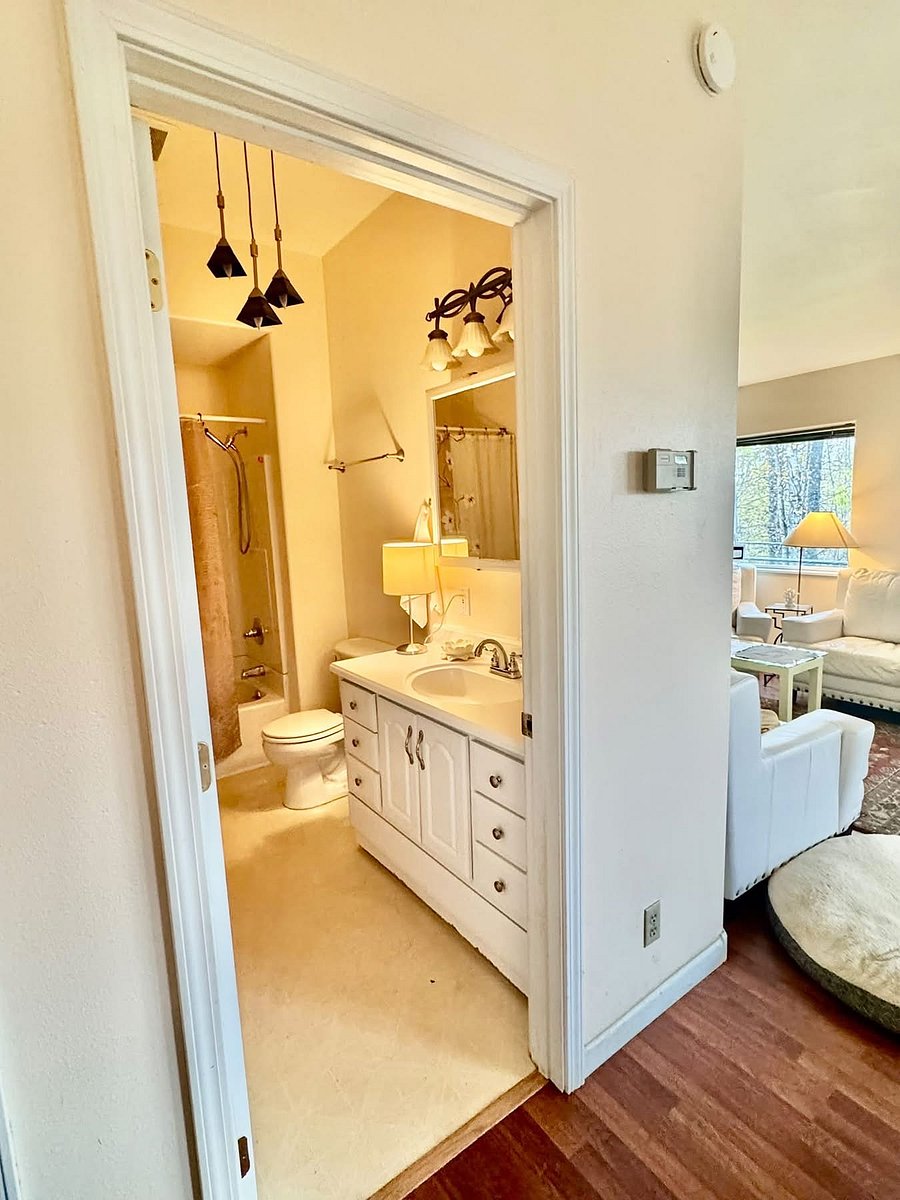 Furnished Finder property 1050669_1 photo 7