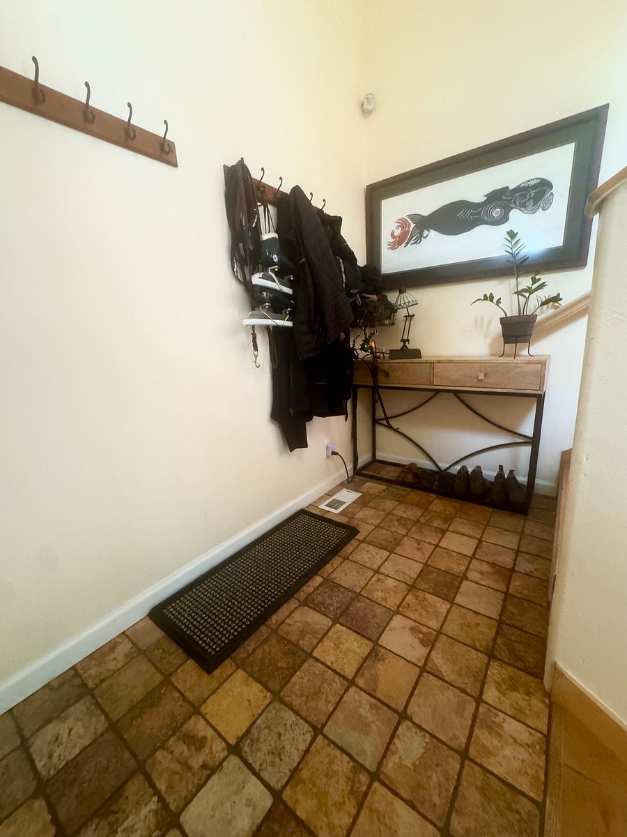 Furnished Finder property 1050669_1 photo 22