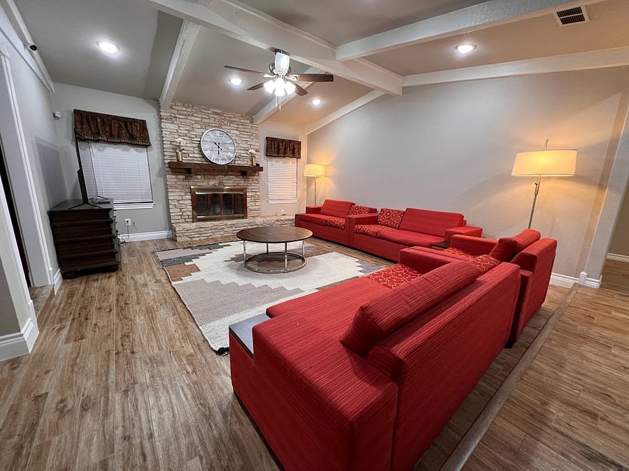 Furnished Finder property 1050691_1 photo 3