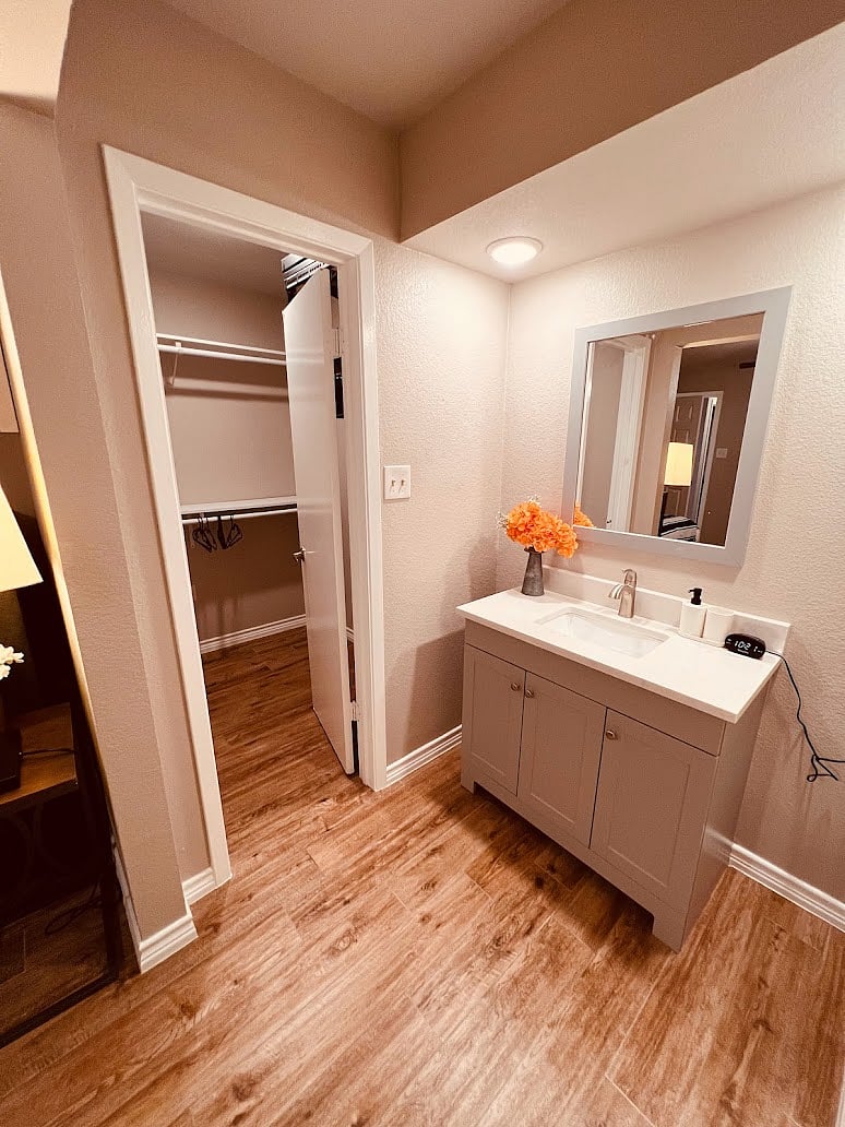 Furnished Finder property 1050691_1 photo 6